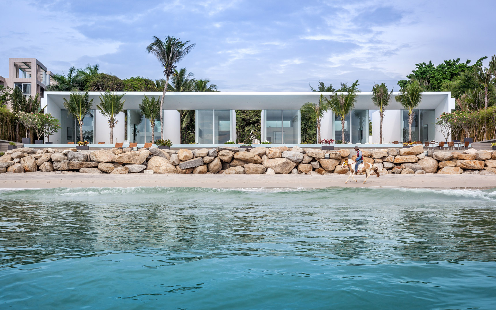 SEASIDE VILLA | 小川晋一都市建築設計事務所